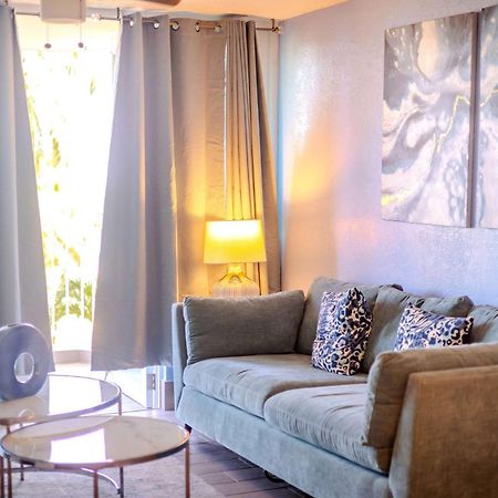 Sunset Paradise Cozy Beachfront Escape - Isla Verde Сан-Хуан Экстерьер фото